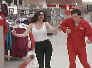 Jennifer Connelly Rollerskating In a Supermarket