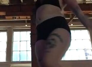 amateur, blonde, danse, solo, tatouage