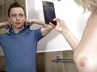 It's My Turn To Peep - Lustful Cougar Sex Video