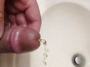 poilue, masturbation, pisser, giclée, amateur, ejaculation-sur-le-corps, énorme-bite, secousses, ejaculation, toilette