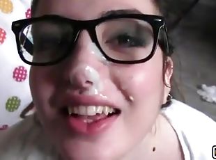 gafas, colegiala-schoolgirl, amateur, adolescente, casero, paja, primera-persona, facial