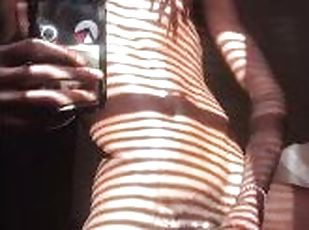 masturbation, vieux, giclée, amateur, ejaculation-sur-le-corps, branlette, jeune-18, fantaisie, plus-agée, fétiche