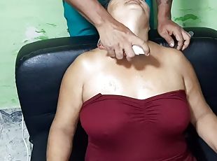 mãe, massagem, chupando