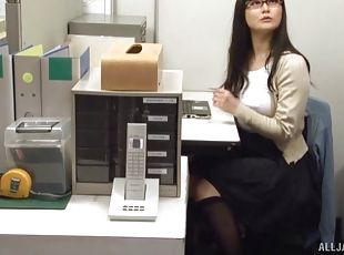 asiatique, lunettes, bureau-office, secrétaire, fellation, ejaculation-sur-le-corps, hardcore, japonais, couple, ejaculation