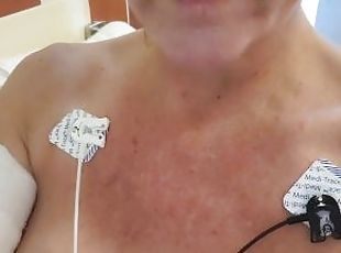 gros-nichons, public, amateur, mature, milf, solo, hôpital, réalité