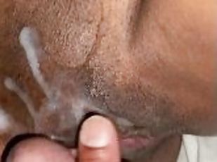 gros-nichons, chatte-pussy, amateur, ejaculation-sur-le-corps, ébène, énorme-bite, black, couple, point-de-vue, ejaculation