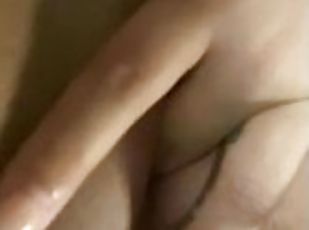 masturbation, chatte-pussy, amateur, jouet, belle-femme-ronde, joufflue, percé, solo, tatouage