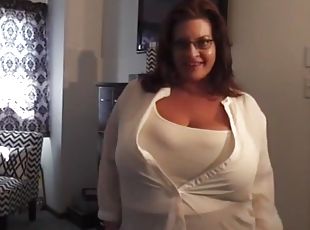 BIG BBW WITH HUGE TITS ON WEBCAM