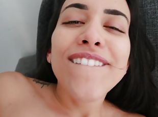 peluda, pov, fetiche, morena, tatuagem