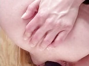 baignade, masturbation, orgasme, amateur, jouet, blonde, chevauchement, gode, solo, tatouage