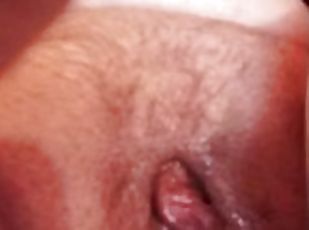 masturbación, orgasmo, coño-pussy, amateur, madurita-caliente, zorra-slut, a-solas, afeitada, húmedo, realidad