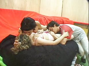 cuatro-patas, coño-pussy, amateur, hardcore, gangbang, trío