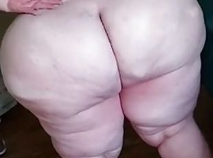 Ssbbw ass mazing