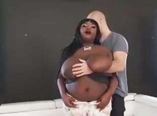 gros-nichons, ébène, interracial, black, belle-femme-ronde, bout-a-bout