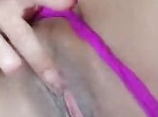 masturbación, orgasmo, público, coño-pussy, squirting, amateur, babes, madurita-caliente, con-los-dedos, coche