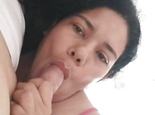 con-el-puño, masturbación, orgasmo, esposa, amateur, mamada, chorro-de-corrida, paja, garganta-profunda, novia