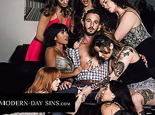 Sex Addicts Ember Snow & Madi Collins Reverse Gangbang Their Support Group