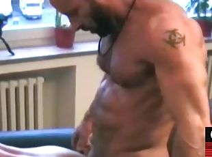 amateur, anal, fellation, gay, maison, allemand, percé, bout-a-bout, musclé, tatouage