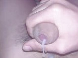 masturbation, giclée, amateur, ejaculation-sur-le-corps, énorme-bite, branlette, secousses, ejaculation, solo, musclé