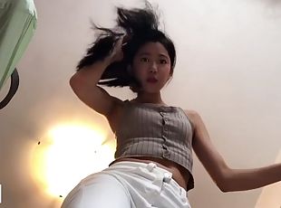 asiatiche, enormi, amatoriali, giovanissime, babysitter, piedi, pov, feticci, solitari