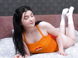 masturbation, chatte-pussy, russe, ados, doigtage, culotte, naturel, solo, trou-du-cul, virgin