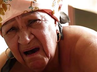 cuatro-patas, abuela, mayor, amateur, anal, abuelita, madurita-caliente, hardcore, regordeta, jóvenes18