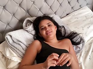 gros-nichons, levrette, amateur, fellation, ejaculation-sur-le-corps, ados, hardcore, latina, couple, point-de-vue