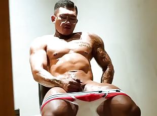 masturbation, gay, secousses, thaï, musclé, tatouage