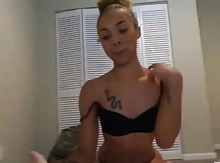 Xianna.hill.ebony.twerks.on.monster.cock