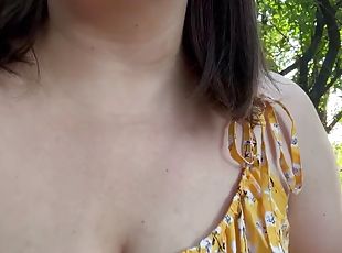 tetas-grandes, adulterio, peluda, masturbación, orgasmo, al-aire-libre, público, coño-pussy, esposa, amateur