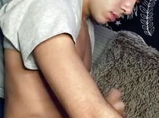 Twink 18 yo with huge cock jerking
