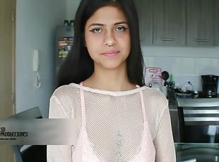 Beautiful Indian Girl Gets Fucked By Her Horny Neighbor - Porno En Espanol