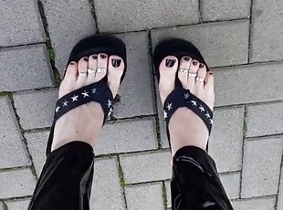 Public crossdressing in latex leggings and platform thongs