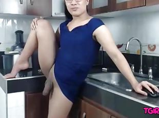 Latina tranny huge cock jerking Online