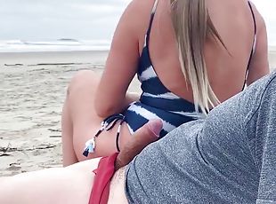 gros-nichons, levrette, public, amateur, anal, fellation, milf, hardcore, ejaculation-interne, plage