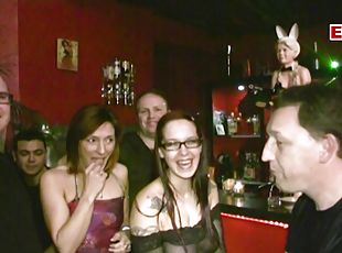 orgie, swingers, nevasta, hardcore, neamt, cuplu, sex-in-grup, nevasta-de-casa, club