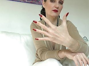любительское, трахну-эту-маму, немецкое, стимуляция-пальцем, европейки, евро, фетиш, соло, брюнетки