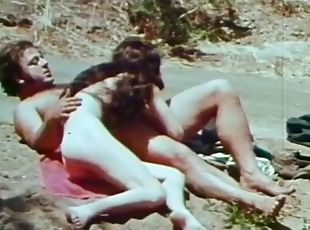 কঠিন-শাঁস, মদ
