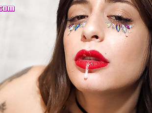 masturbação, cona-pussy, lésbicas, brinquedo, dedos, italiana, sozinho, depilada, tatuagem, tetas-pequenas