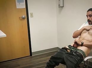 asiatique, masturbation, public, amateur, ejaculation-sur-le-corps, gay, latina, première-fois, sperme, attrapée