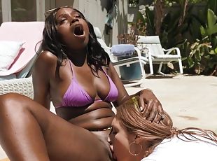 Horny lesbians IR smutty xxx clip