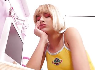 store-pupper, blowjob, pov, kjæreste-girlfriend, facial, blond, suging