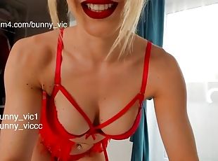 gros-nichons, masturbation, amateur, blonde, lingerie, webcam, seins, solo