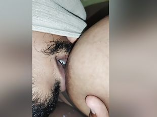 tetas-grandes, esposa, amateur, indio, marido, leche, bebiendo