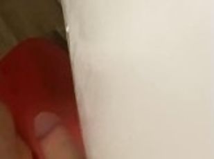 Cumming on my fridge door handle