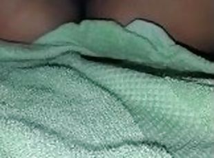 masturbación, orgasmo, squirting, amateur, adolescente, a-solas, morena, tetitas