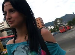 chatte-pussy, fellation, ejaculation-sur-le-corps, hardcore, latina, couple, trio, sur-le-visage, naturel, rasé