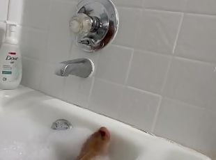 Feet bubble bath