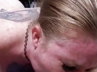 amateur, mature, énorme-bite, milf, branlette, blonde, tatouage, bite