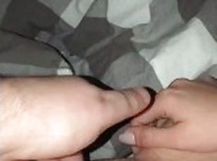 clítoris, masturbación, orgasmo, coño-pussy, amateur, maduro, adolescente, pareja, con-los-dedos, novia